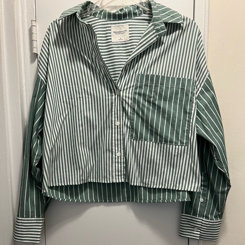 Cute Abercrombie button down